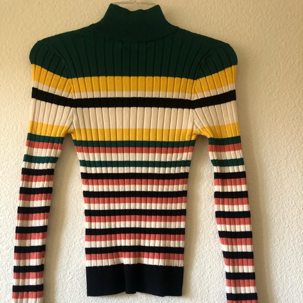 Turtle Neck Knit